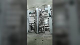 Vertical Three Roller Barrier Gate Security Solution